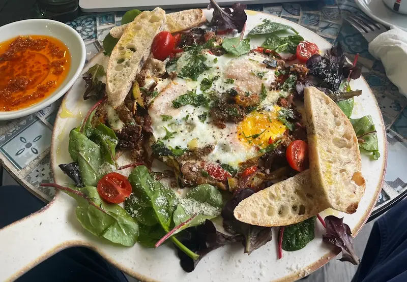 Zena’s Bistro Cafe